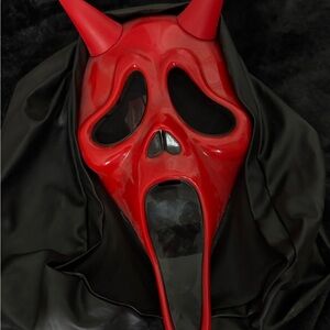 Red Devil Mask Costume / SCREAM MASK
